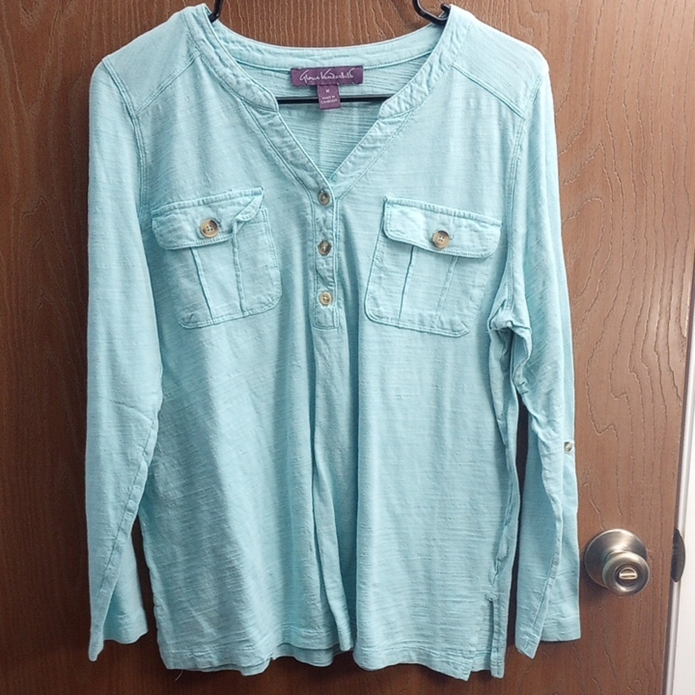 Gloria Vanderbilt Light Blue Button-Up Blouse